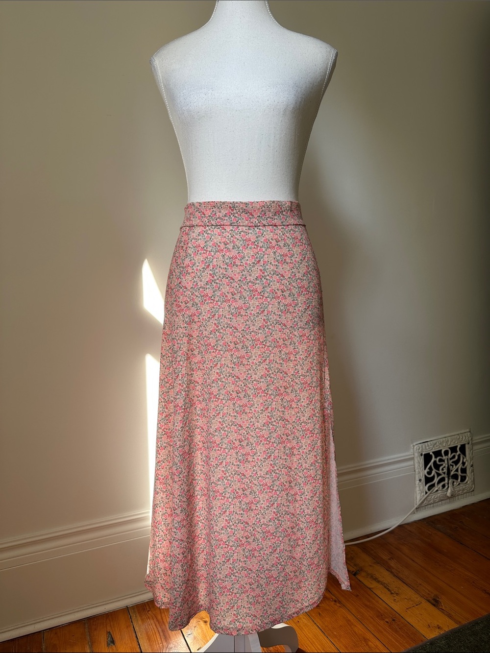 PRETTYLITTLETHING Pink‎ Floral Cottagecore Summer Boho Midi Skirt Sz 4